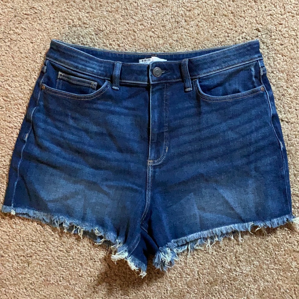 Women’s Lauren Conrad Jean shorts High rise Sz 14